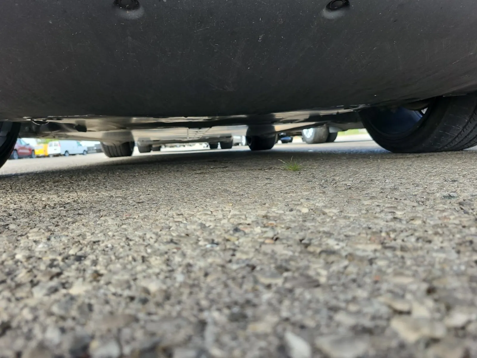 Undercarriage - Front Photo