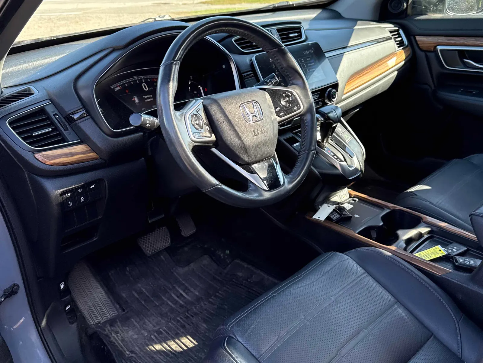 Interior driver side