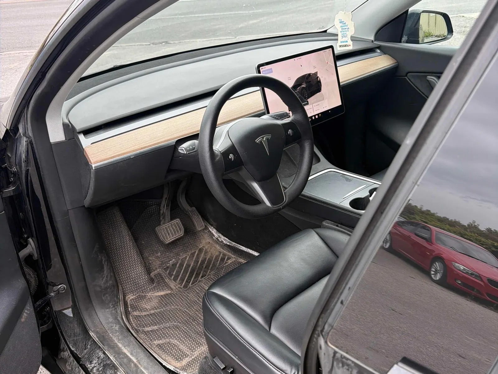 Interior driver side
