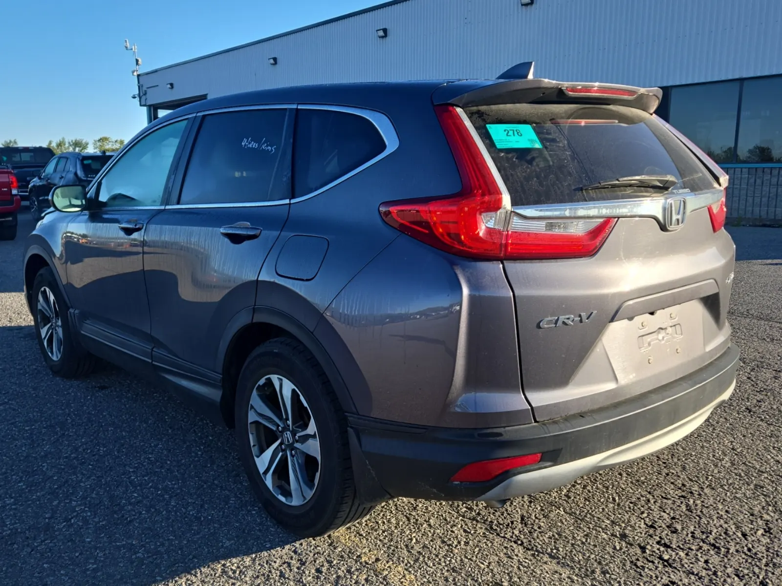 Driver Rear 3/4 Photo