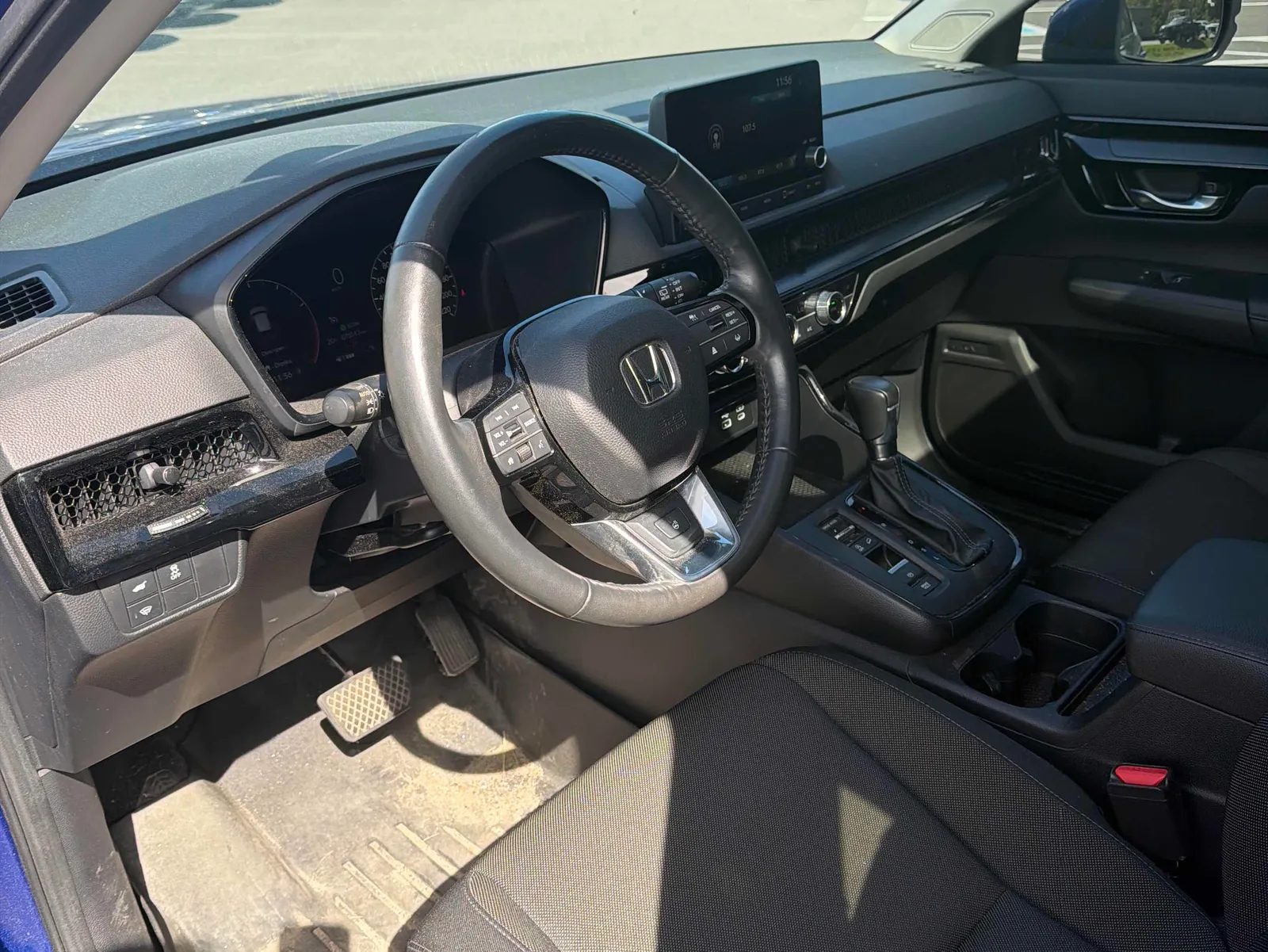 Interior driver side