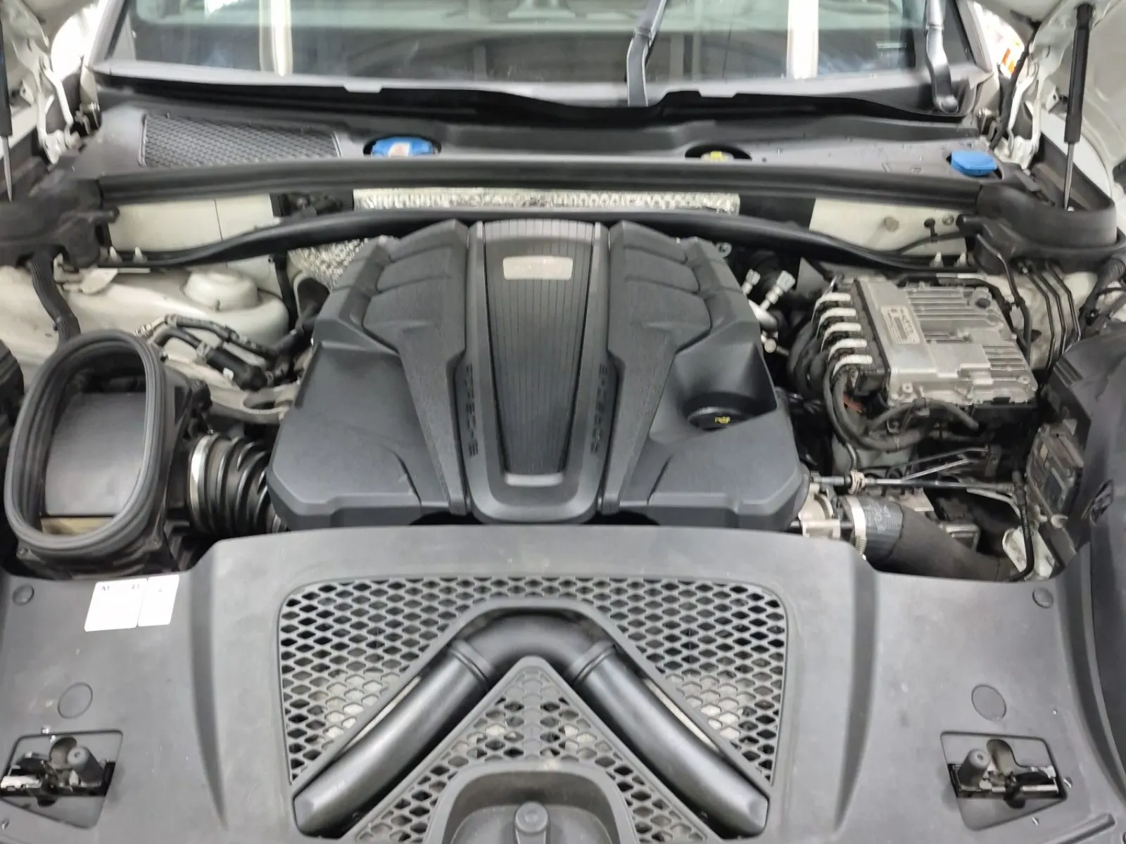 Engine Photo
