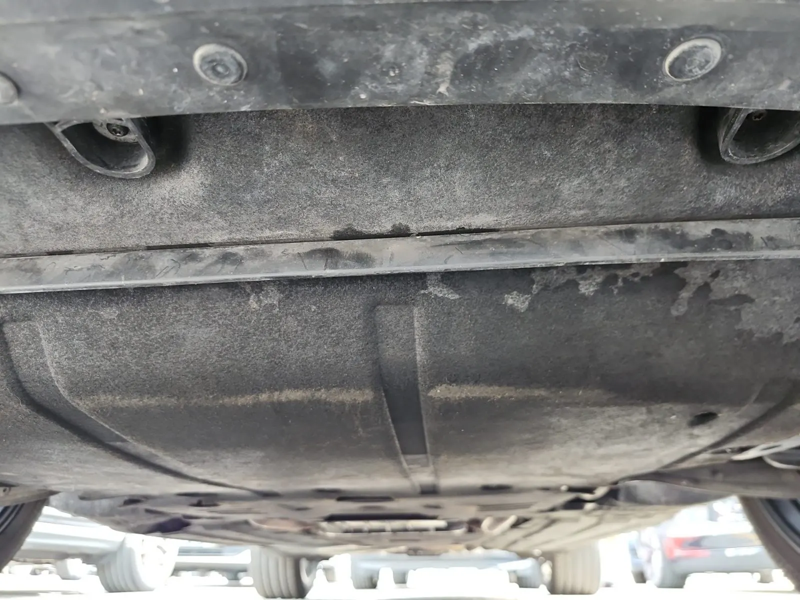 Undercarriage - Front Photo