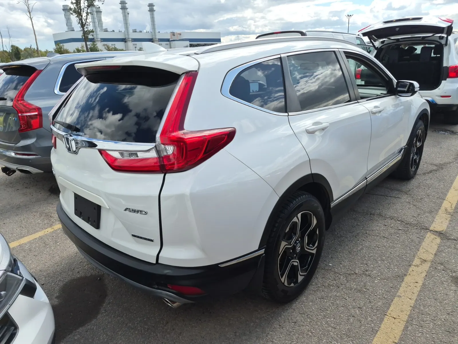 Passenger Rear 3/4 Photo