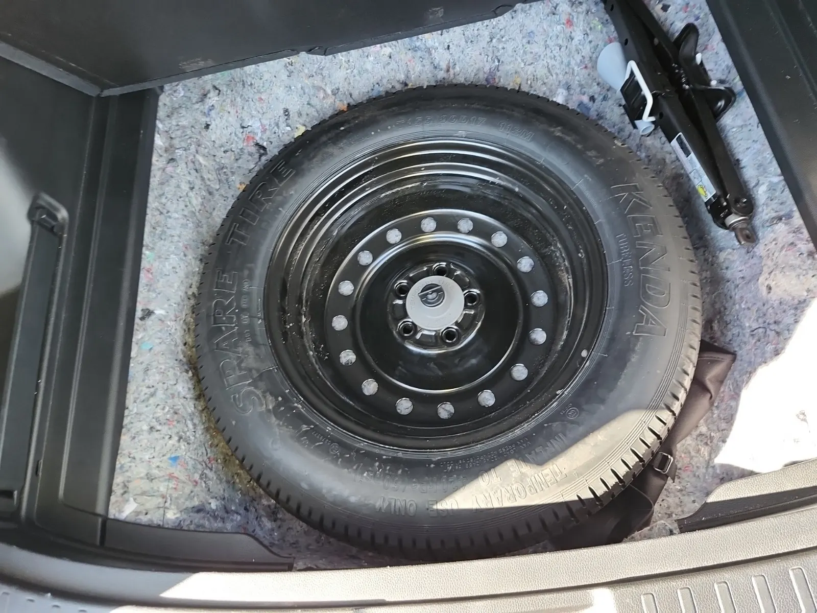 Spare Tire & Wheel Photo