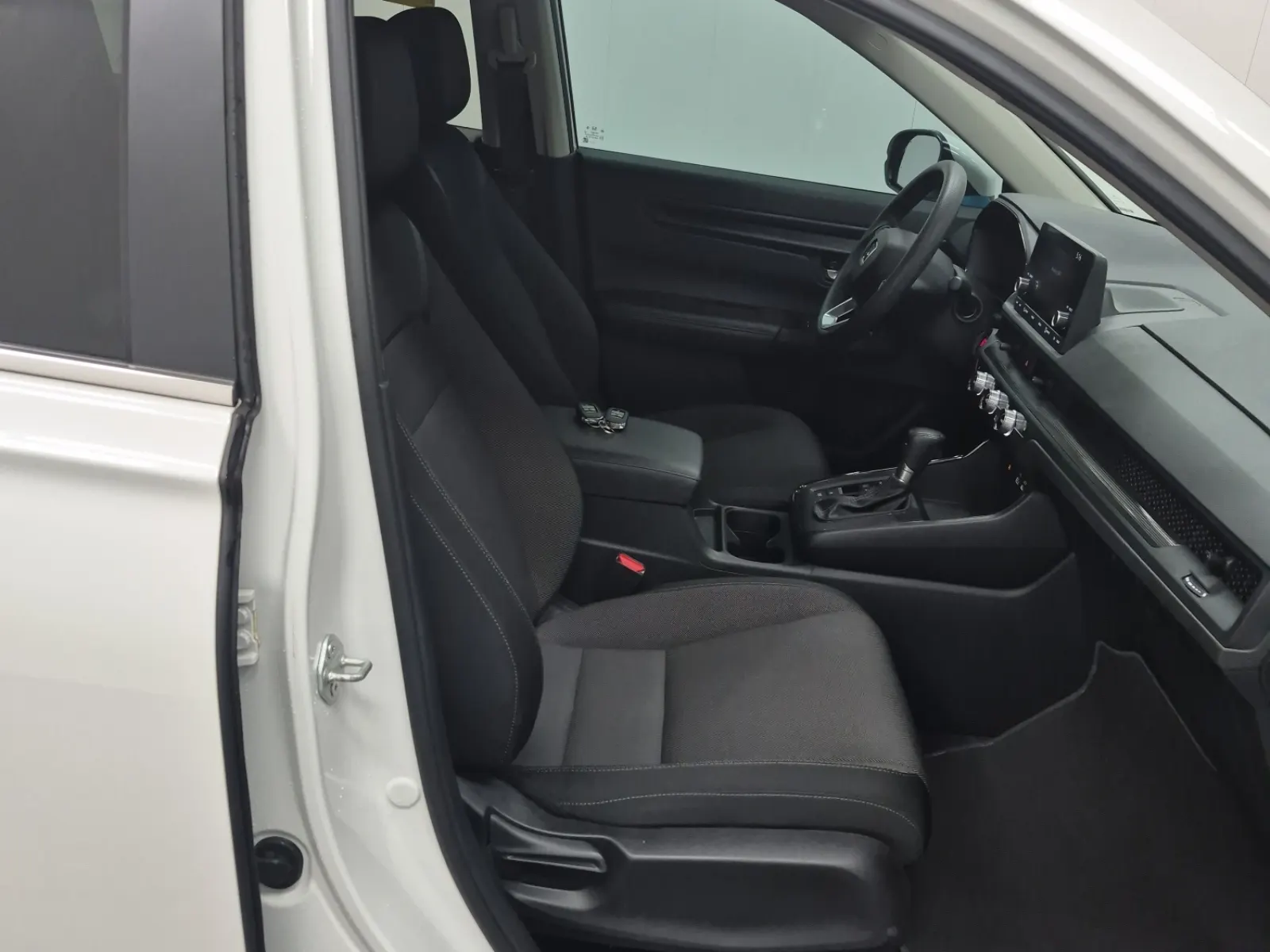 Right Side Interior Photo