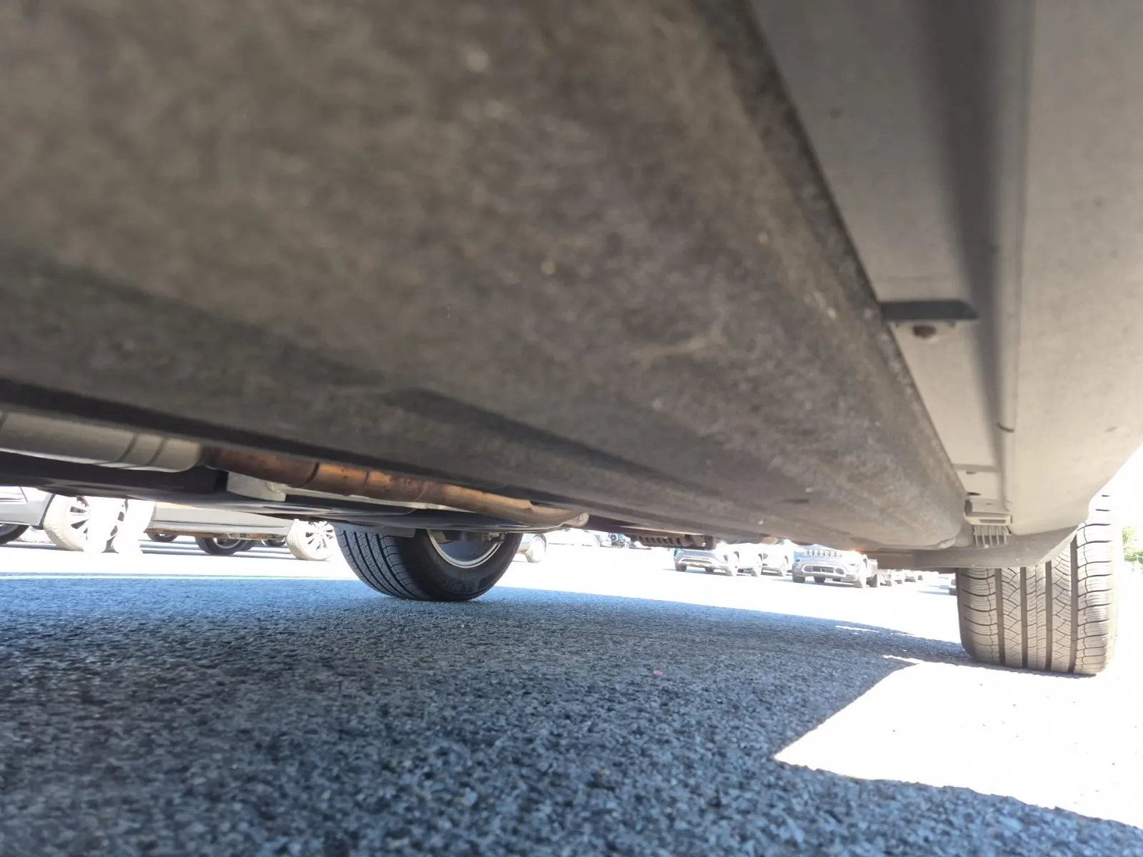 Undercarriage - Driver Photo