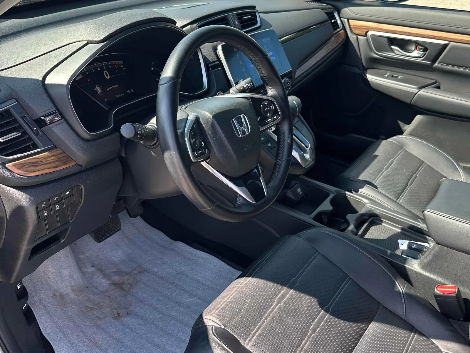 Interior driver side
