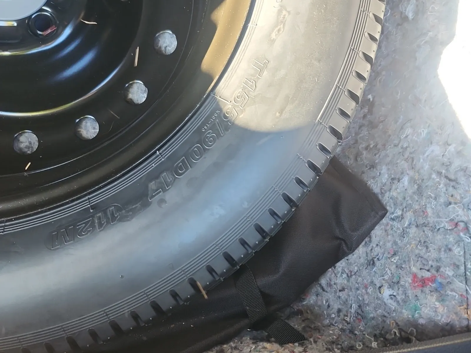 Spare Tire & Wheel Photo