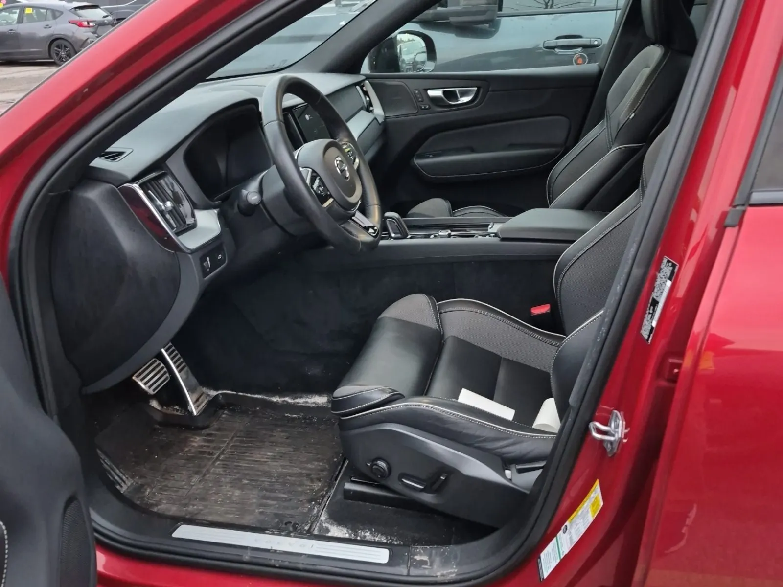 Front Interior Photo