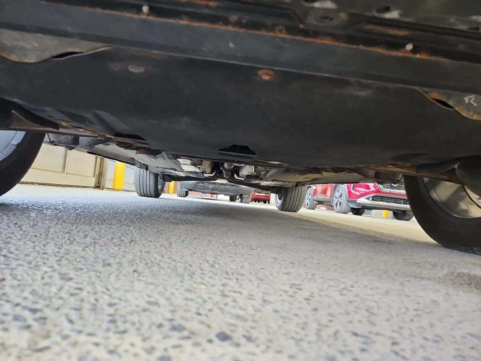 Undercarriage - Front Photo