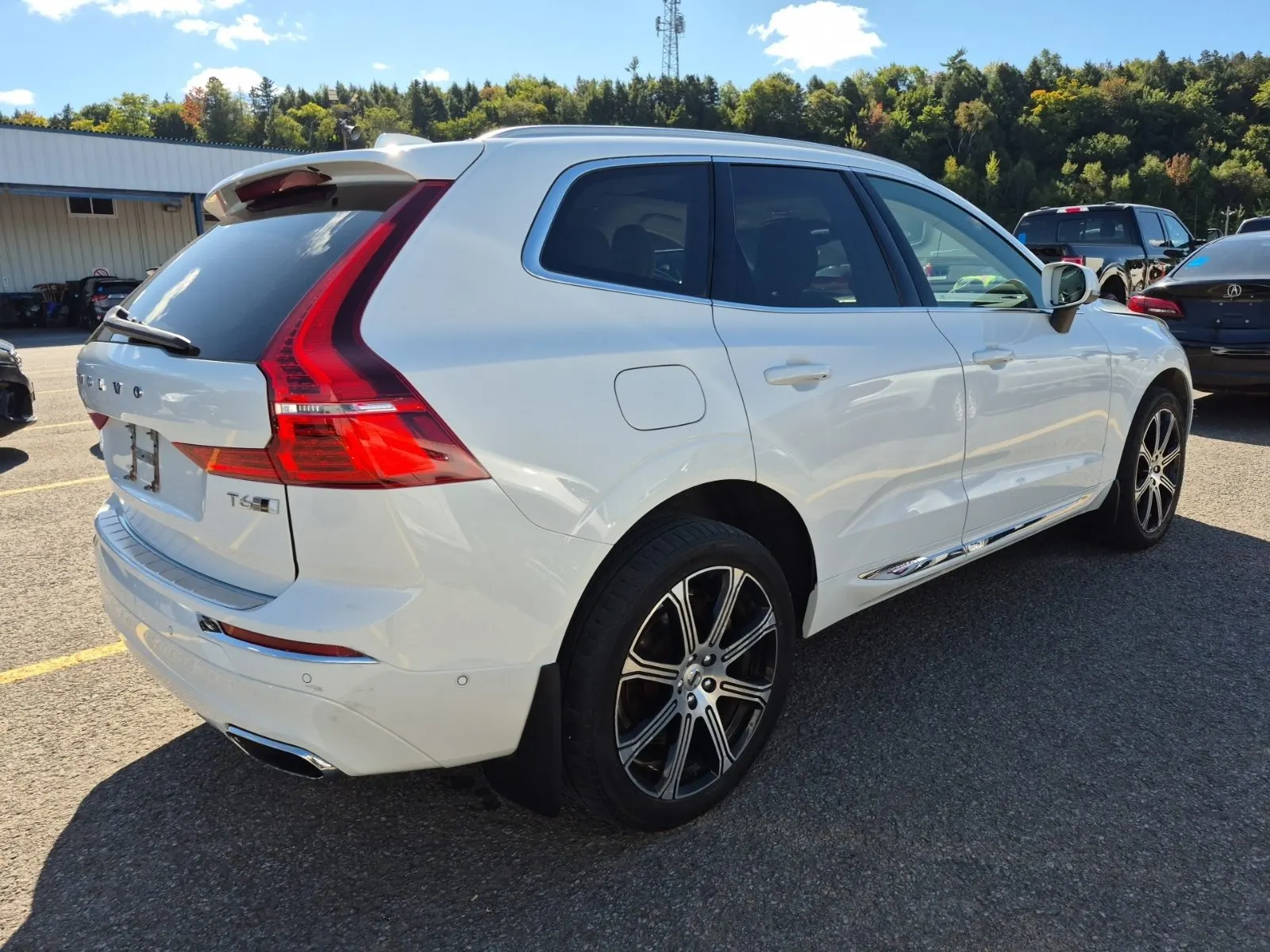 Passenger Rear 3/4 Photo