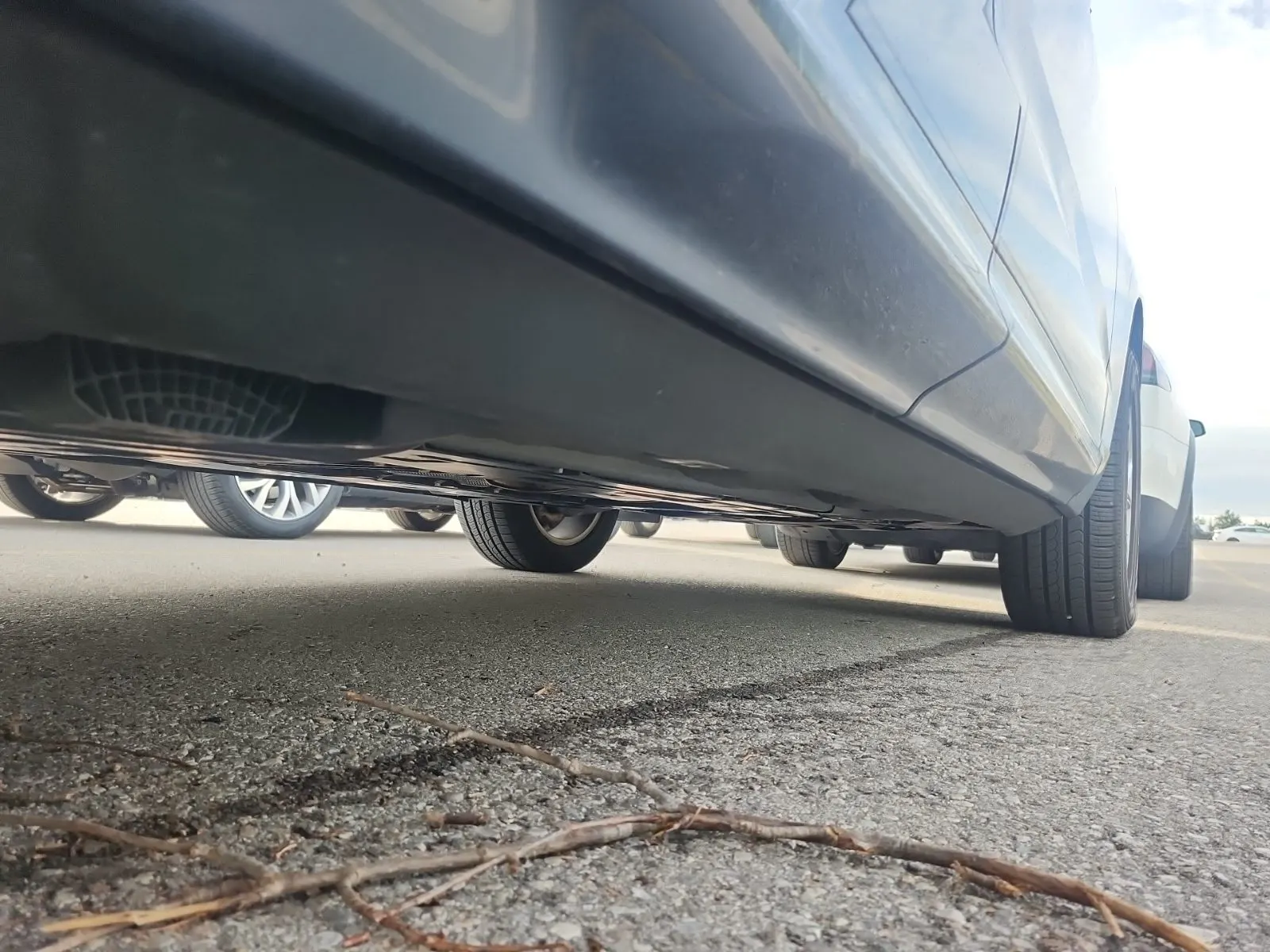 Undercarriage - Passenger Photo