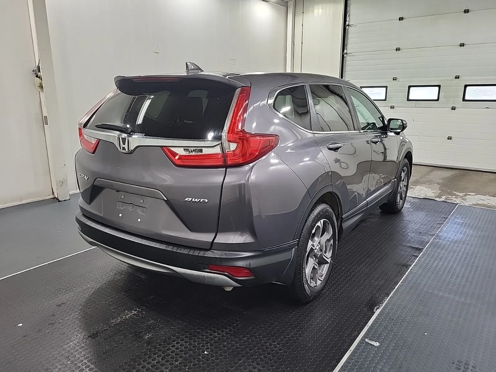 Passenger Rear 3/4 Photo