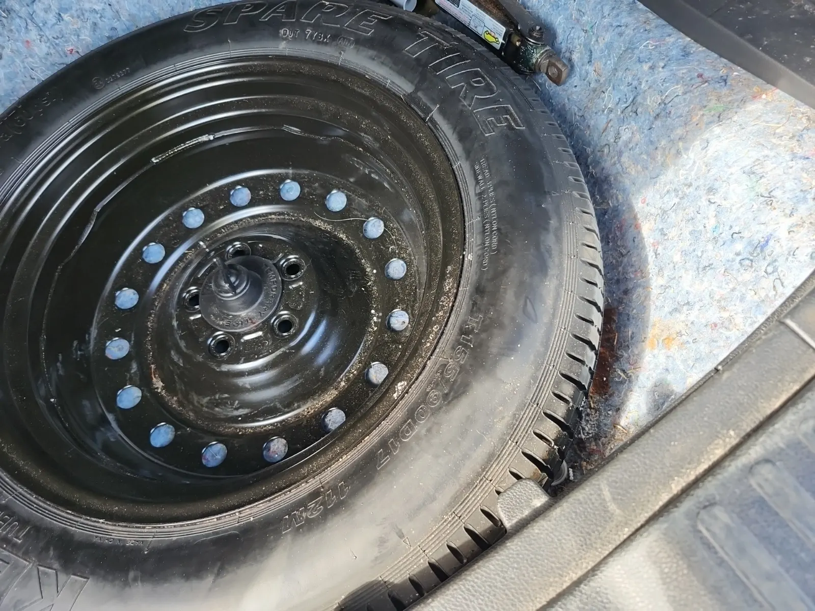 Spare Tire & Wheel Photo