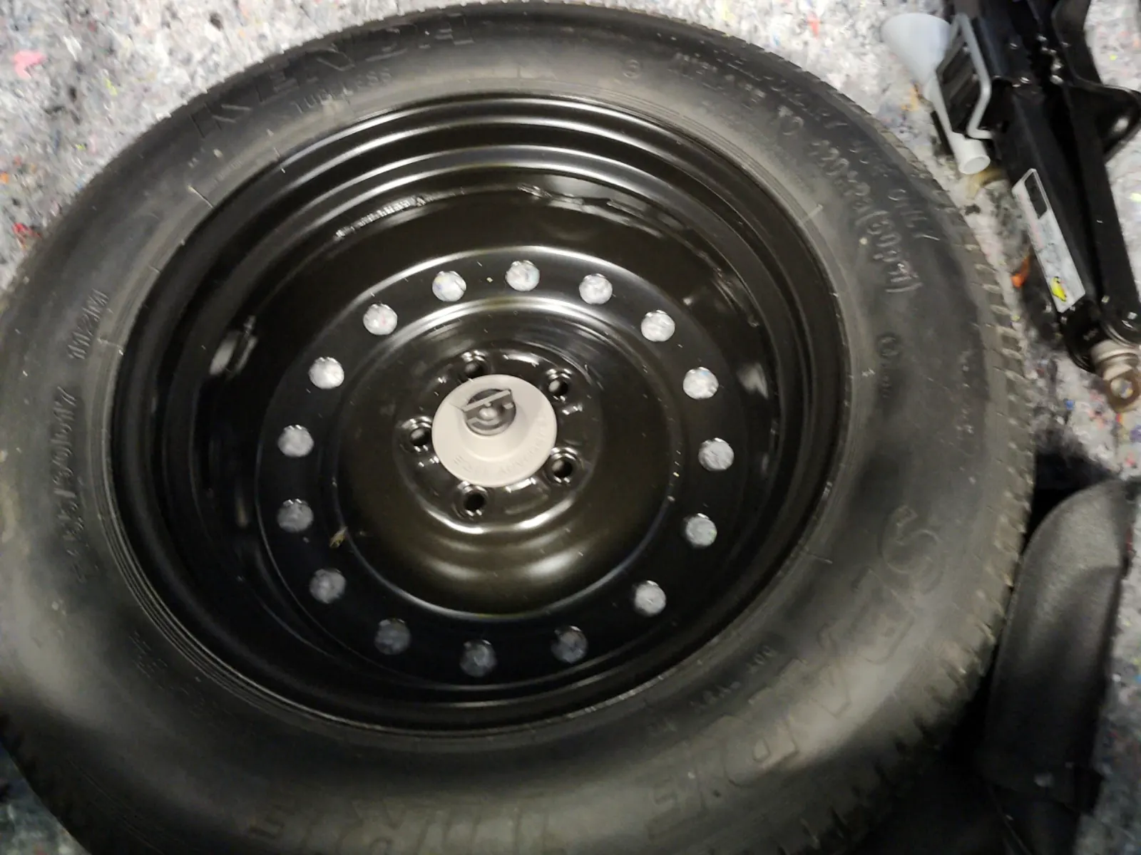 Spare Tire & Wheel Photo