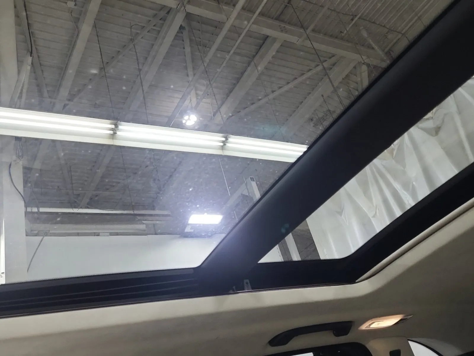 Interior Roof Photo