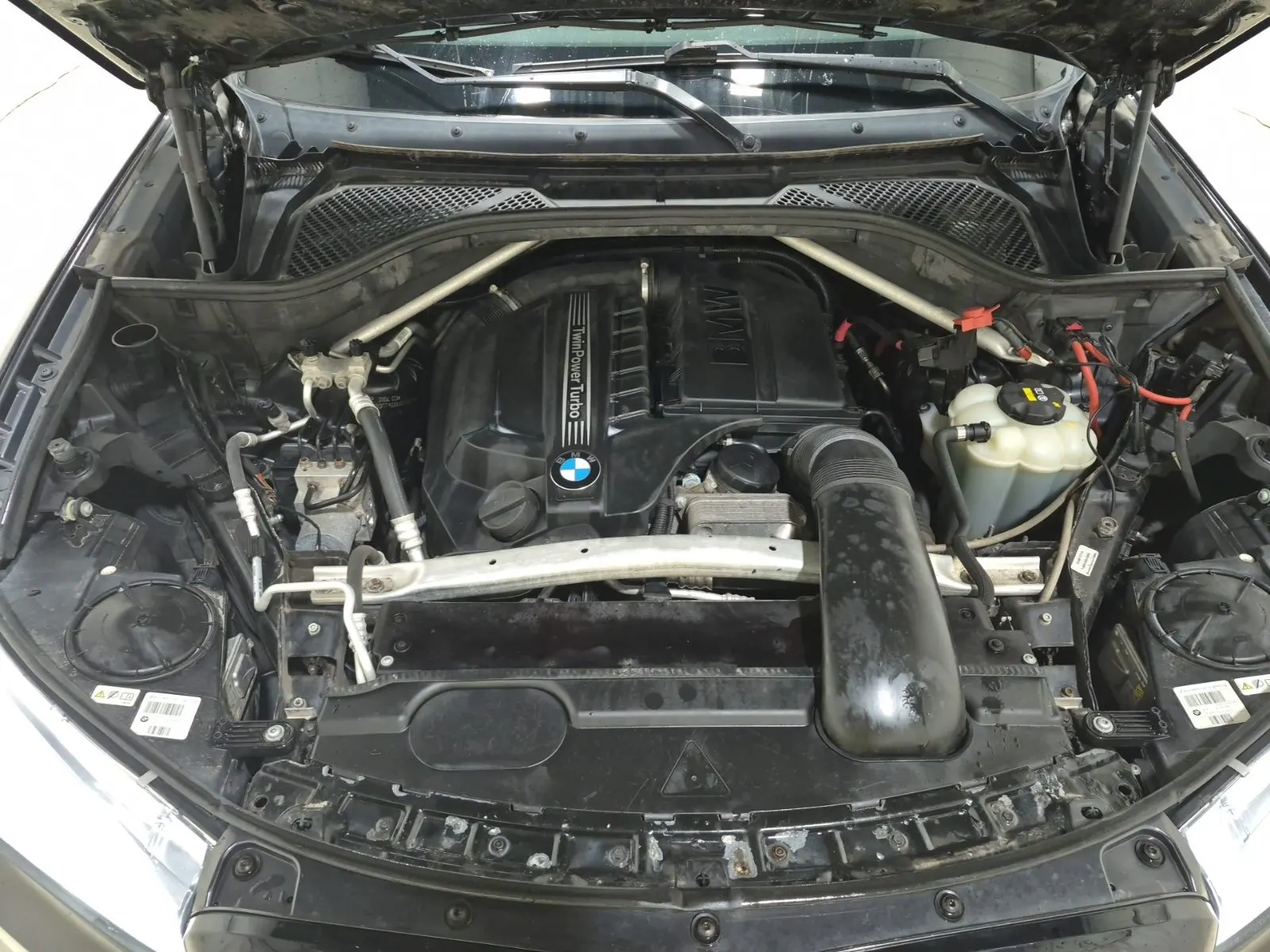 Engine Photo