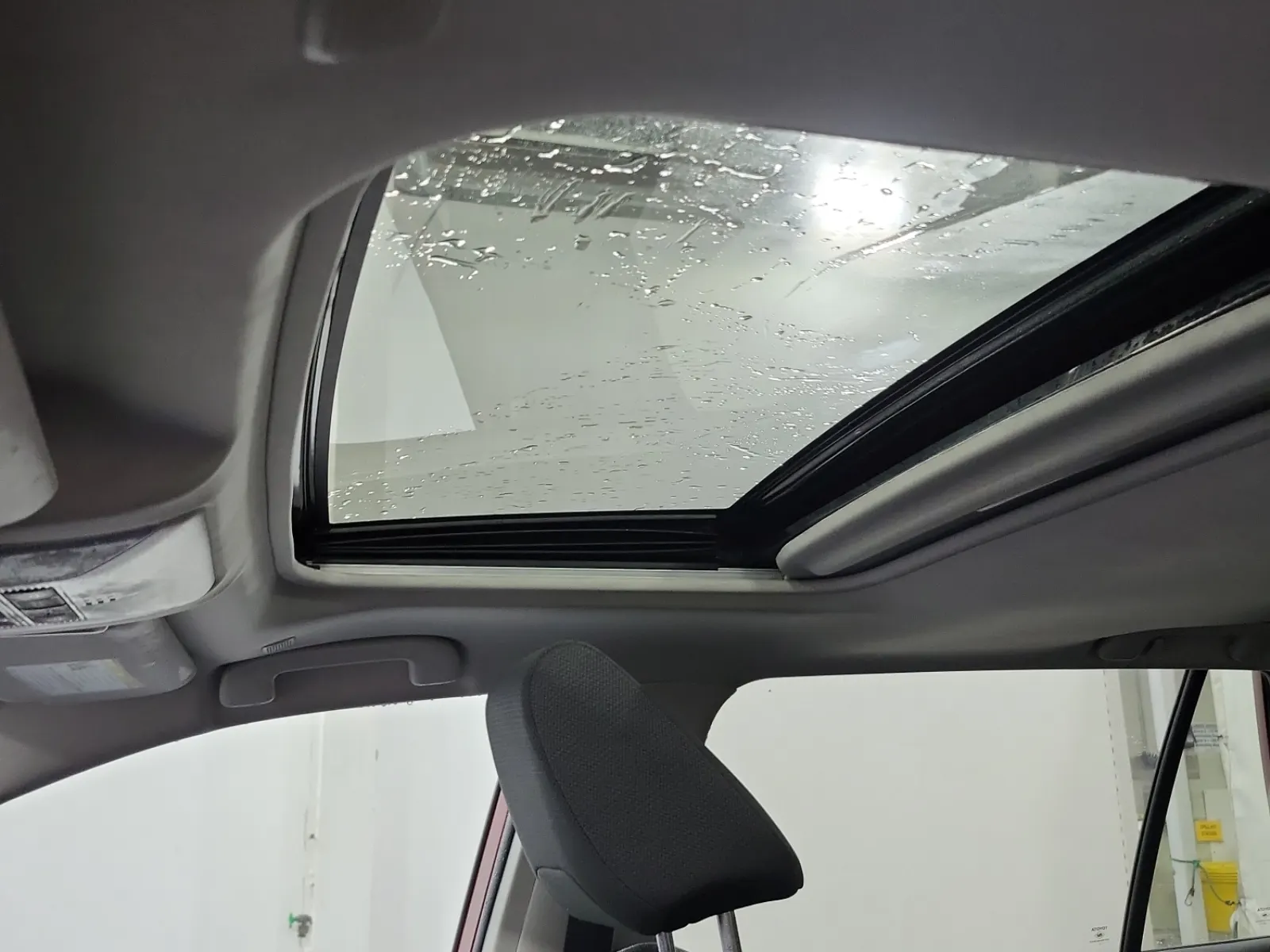 Interior Roof Photo