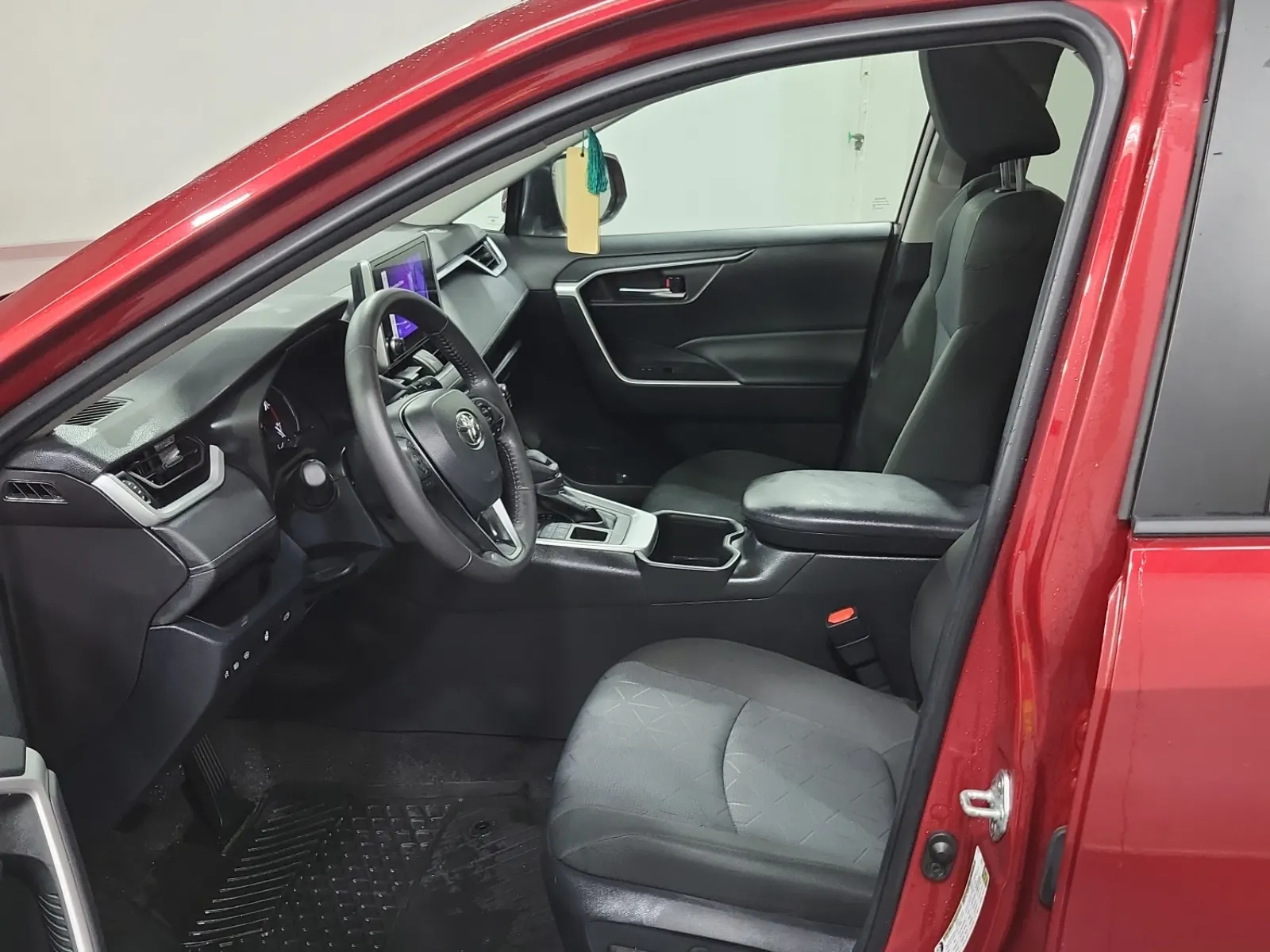 Front Interior Photo