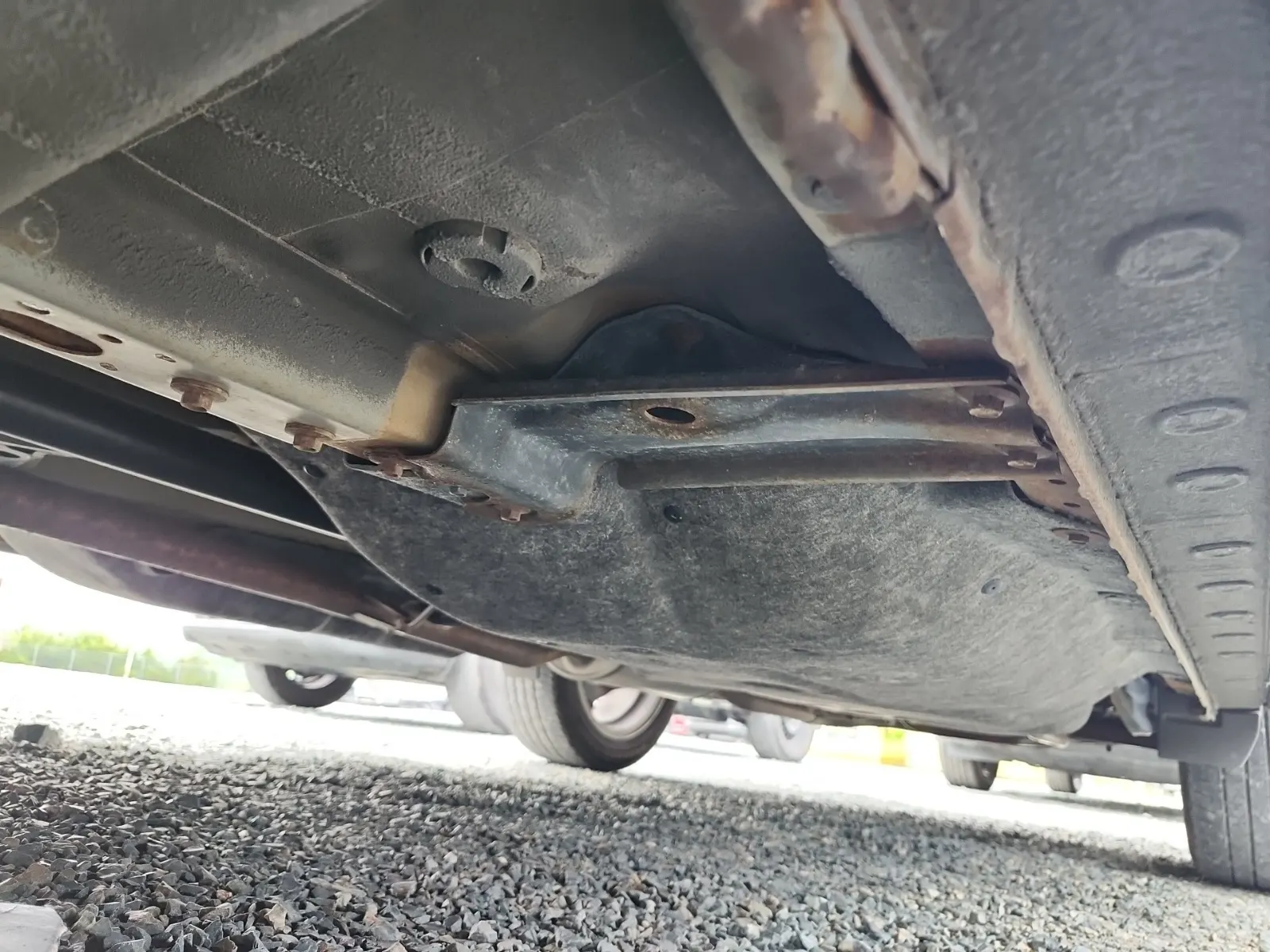 Undercarriage - Driver Photo