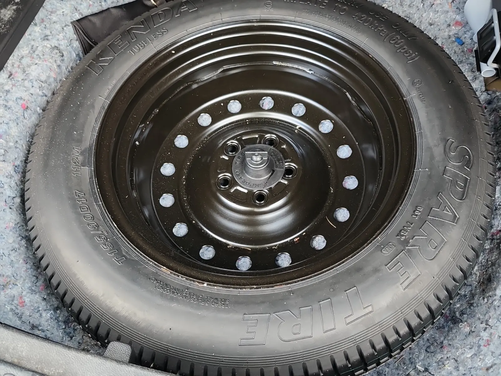 Spare Tire & Wheel Photo