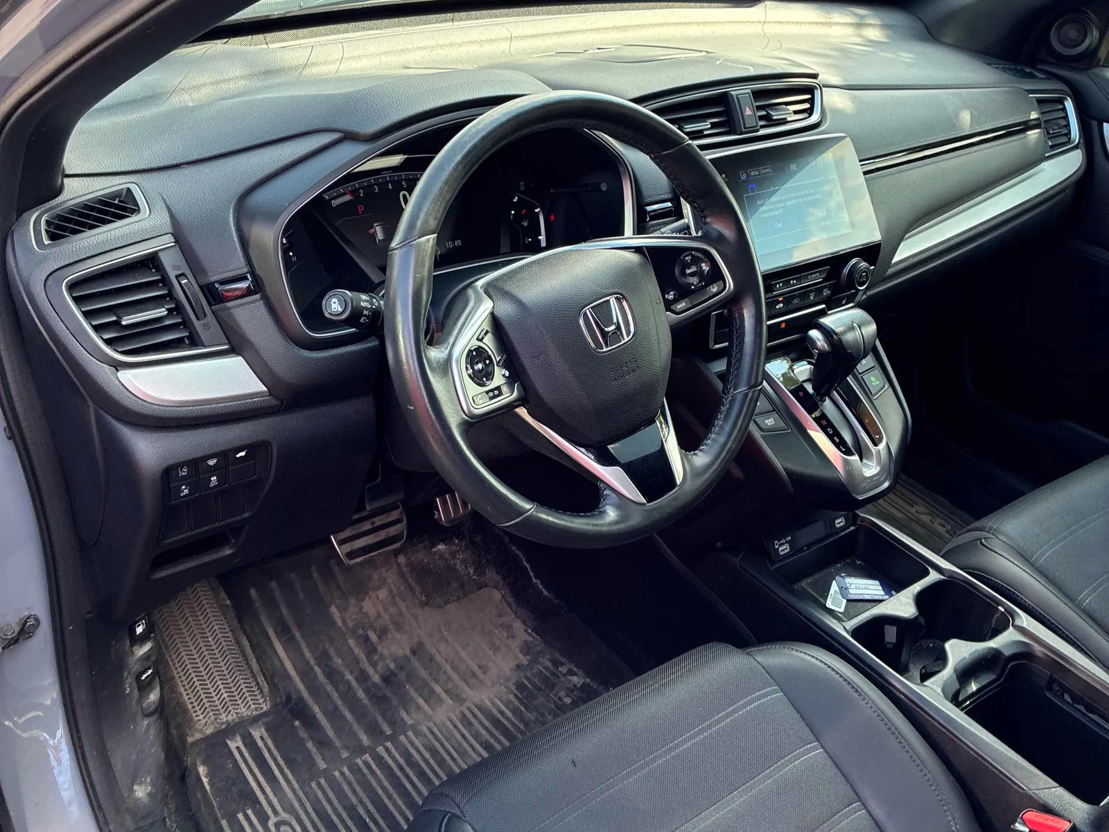 Interior driver side