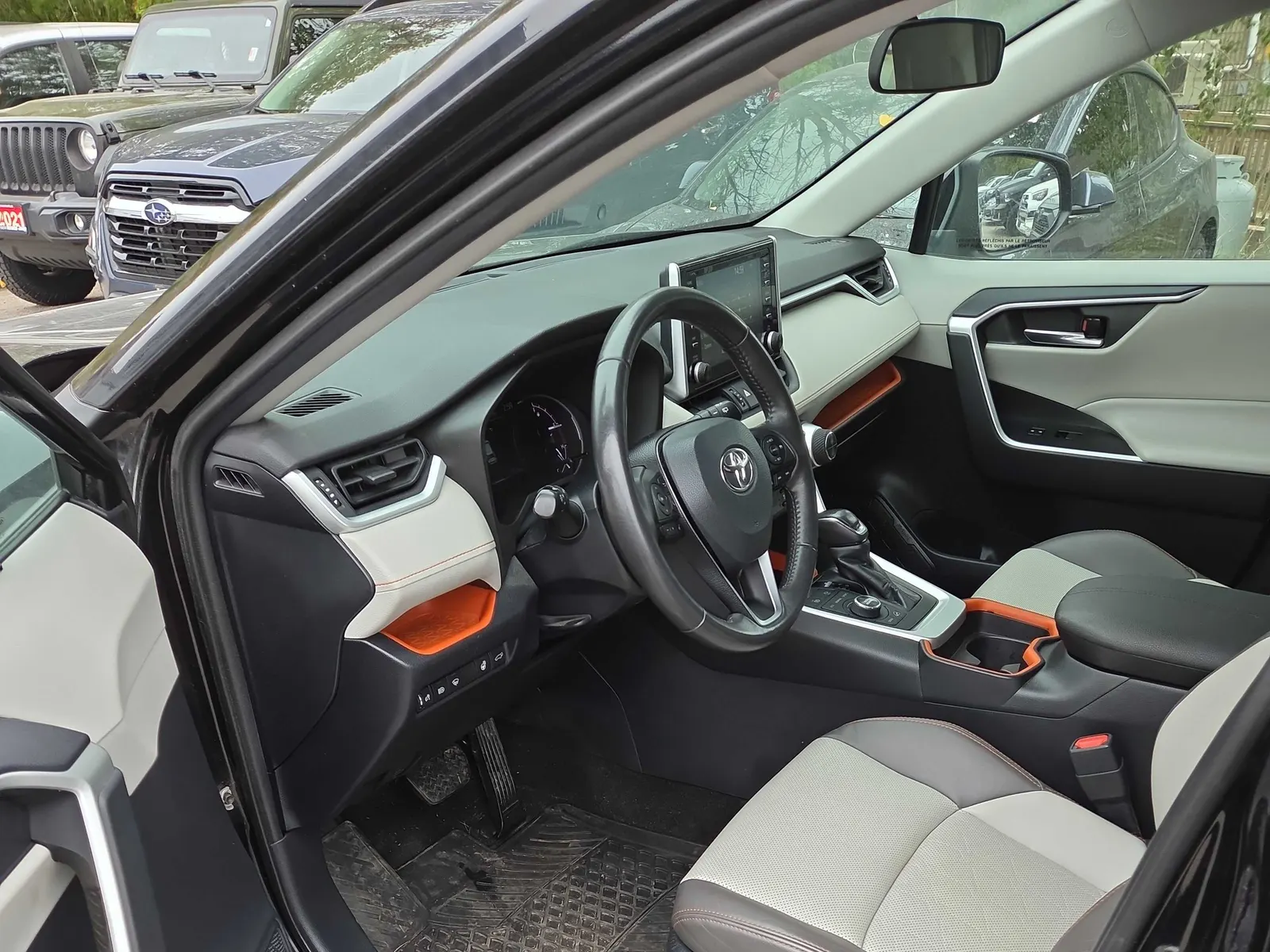 Interior driver side