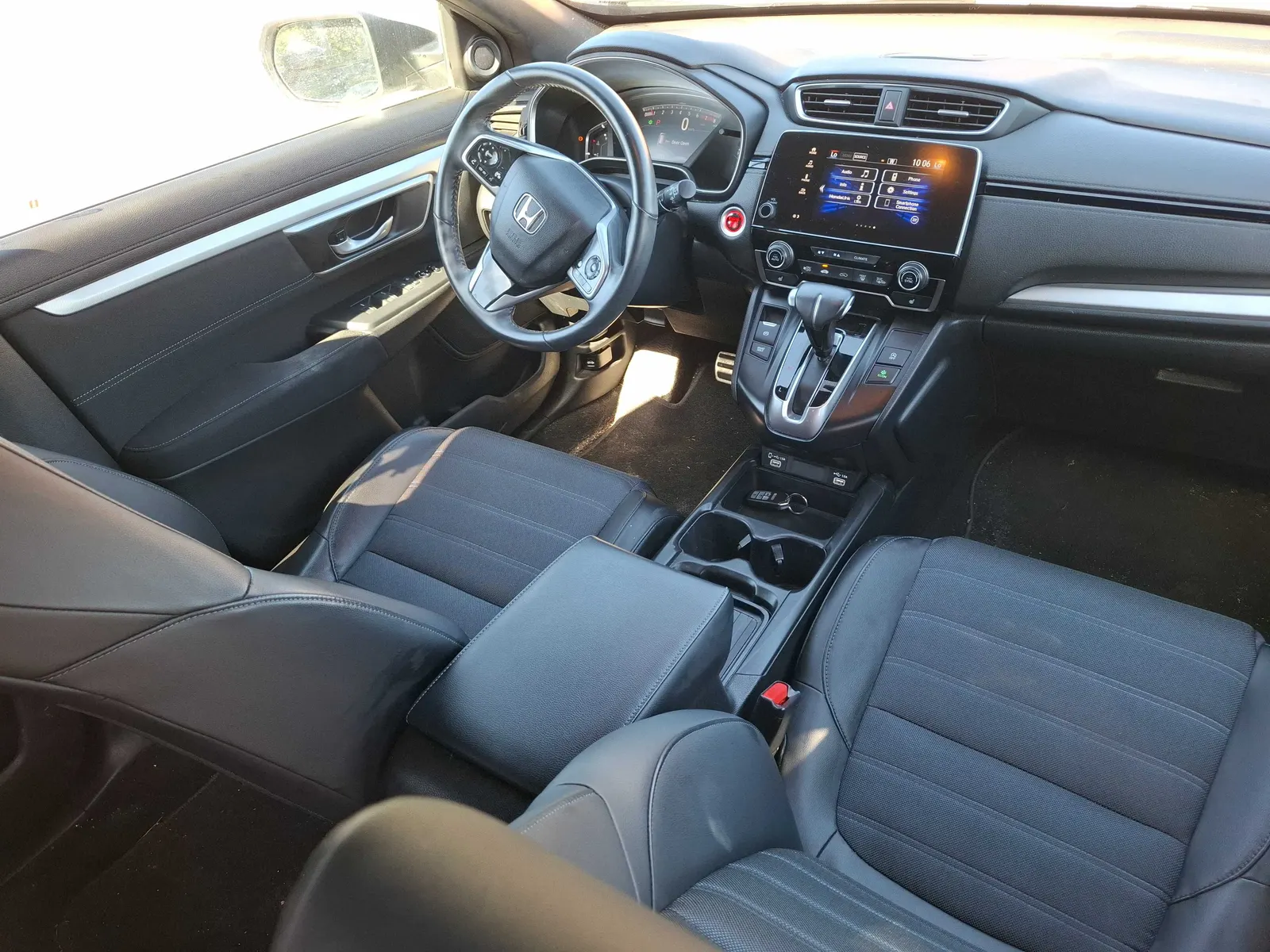 Interior driver side