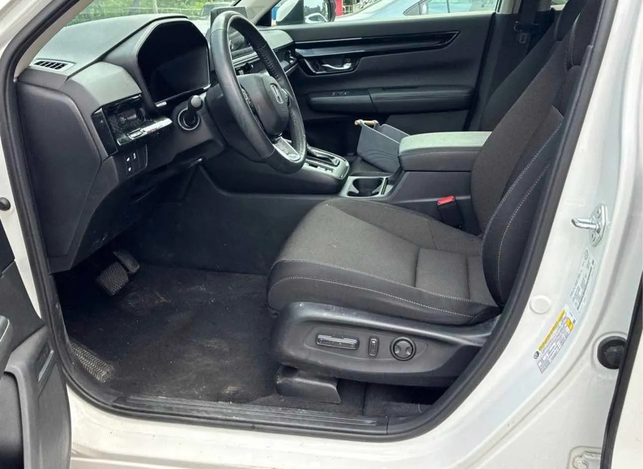 Interior driver side