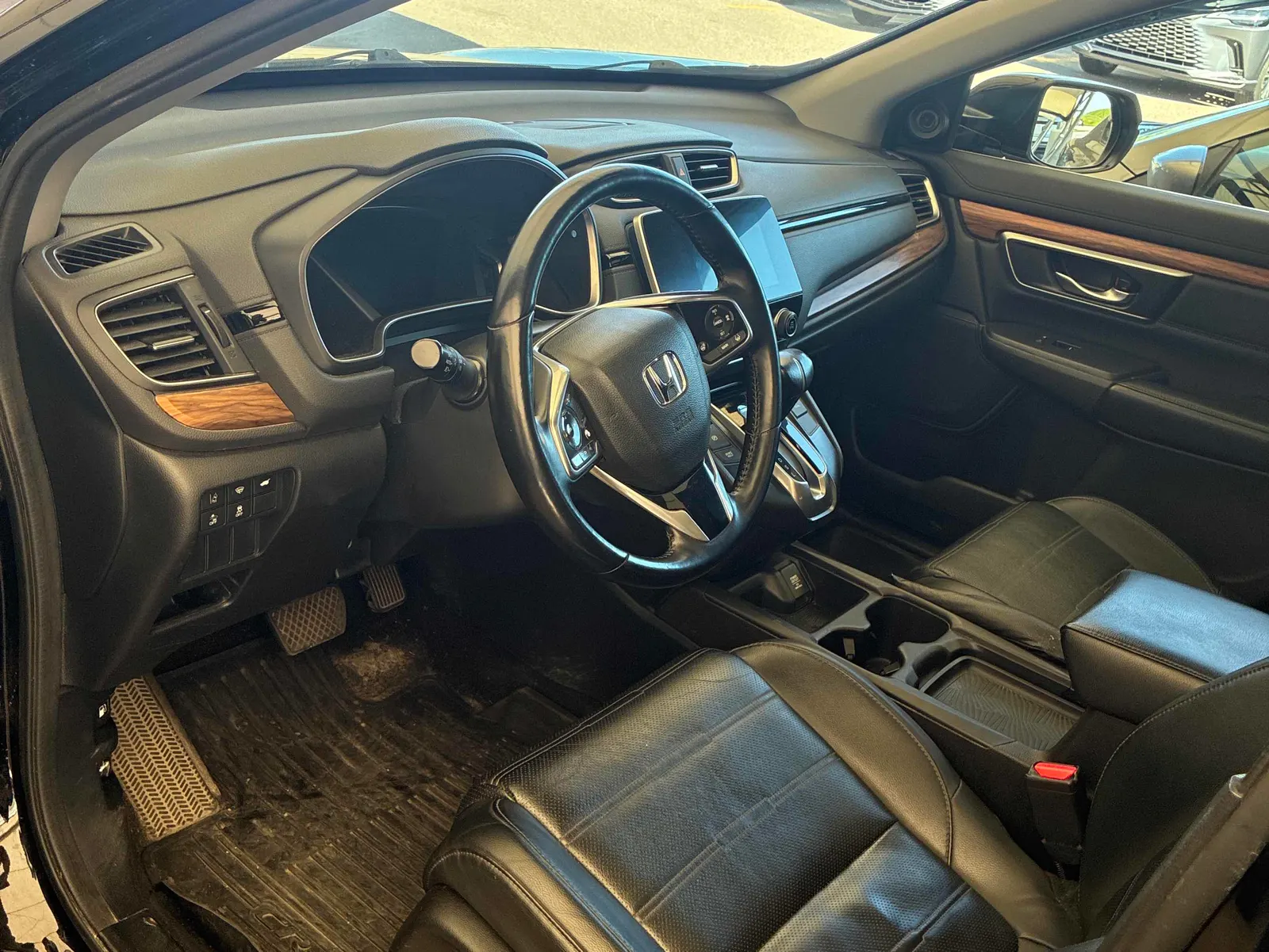 Interior driver side