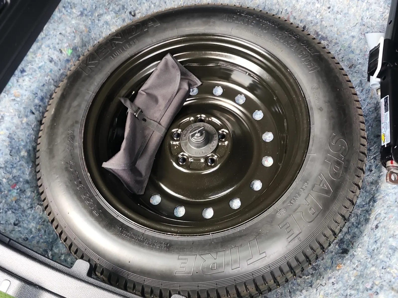 Spare Tire & Wheel Photo
