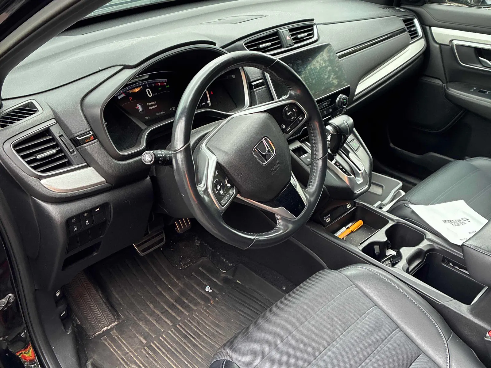 Interior driver side