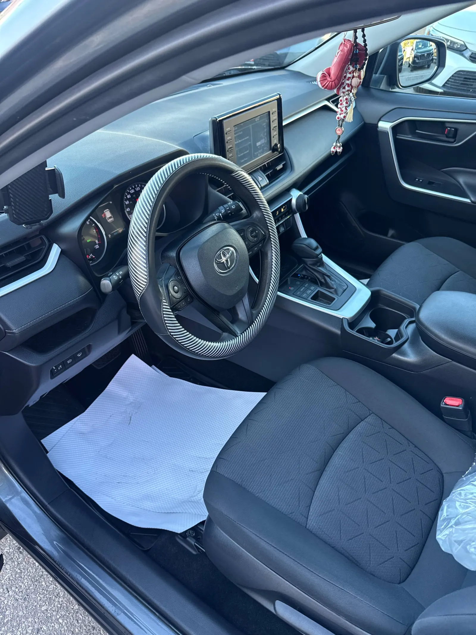 Interior driver side