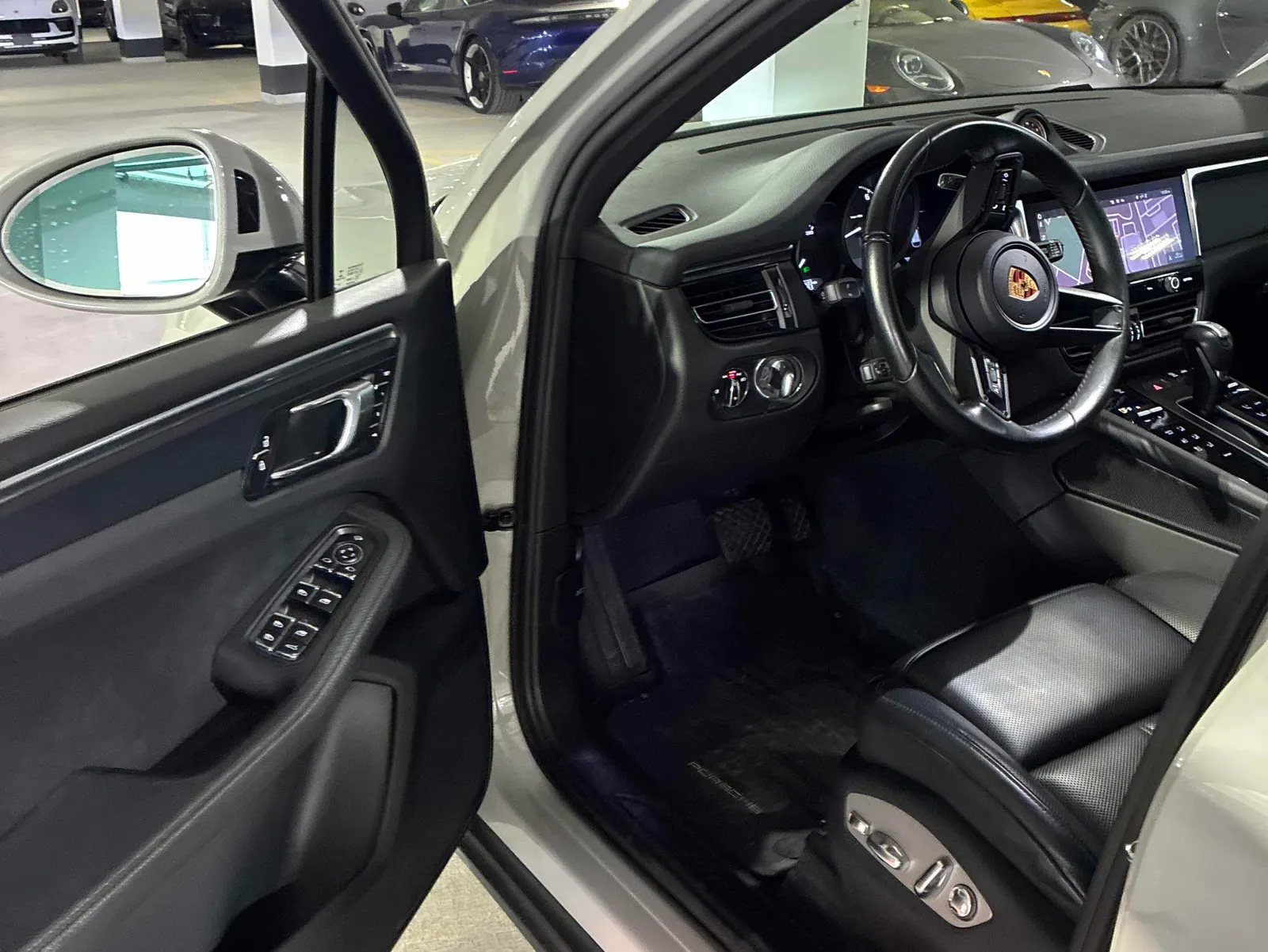 Interior driver side