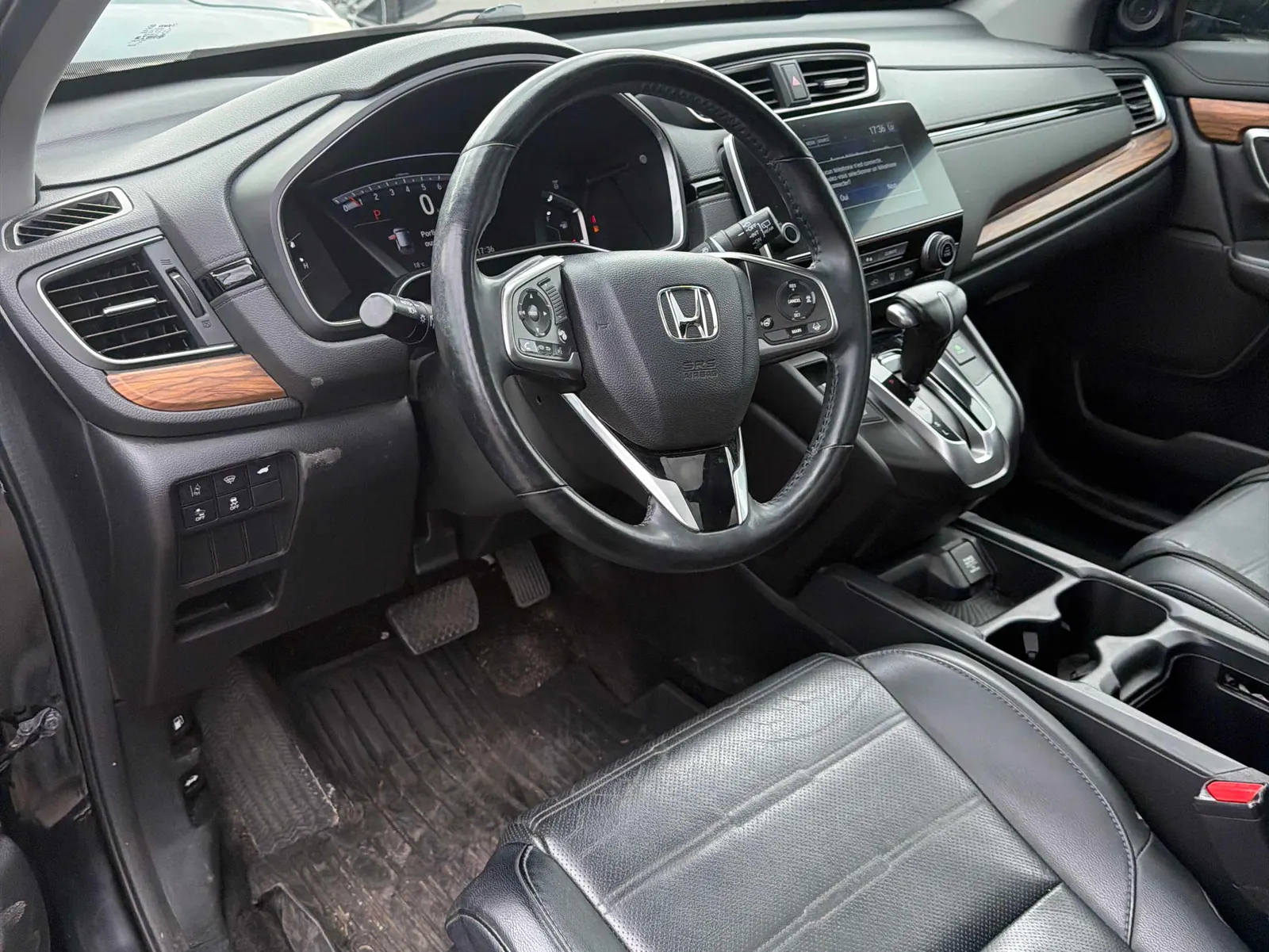 Interior driver side