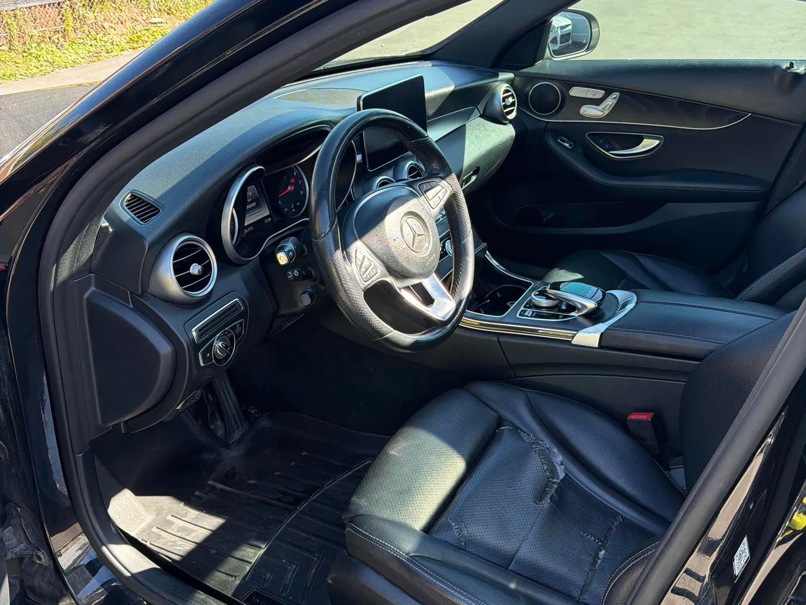 Interior driver side
