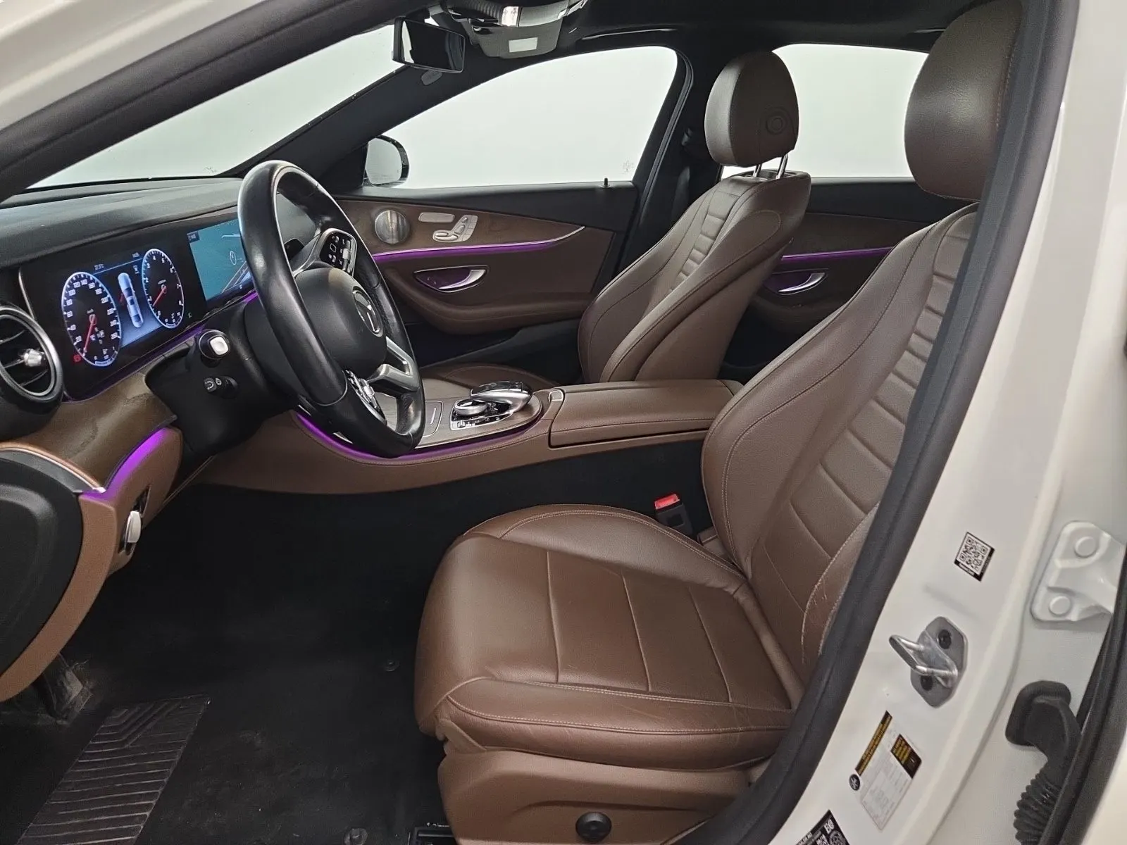 Front Interior Photo
