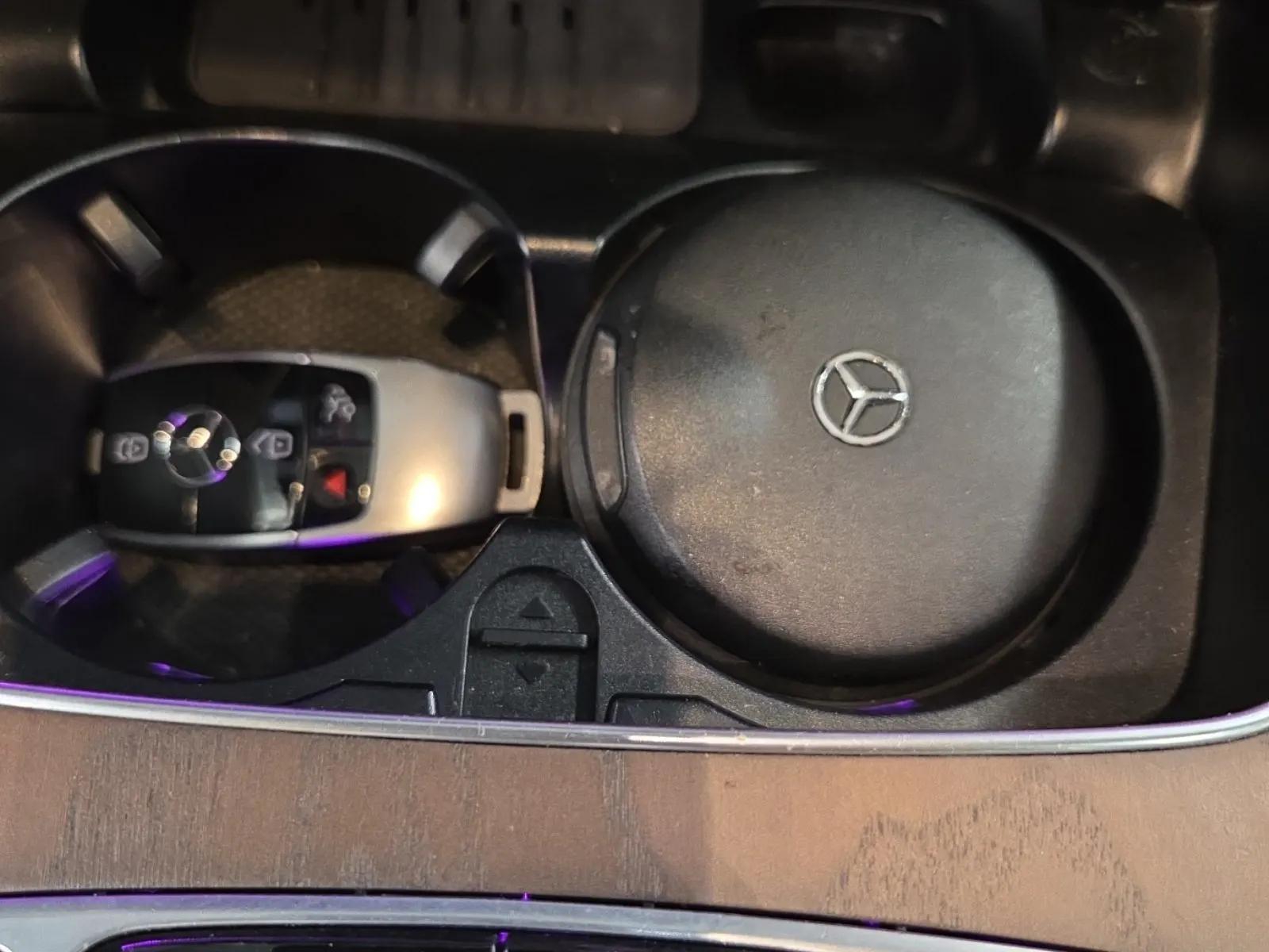 Keys/Fobs/Manual Photo