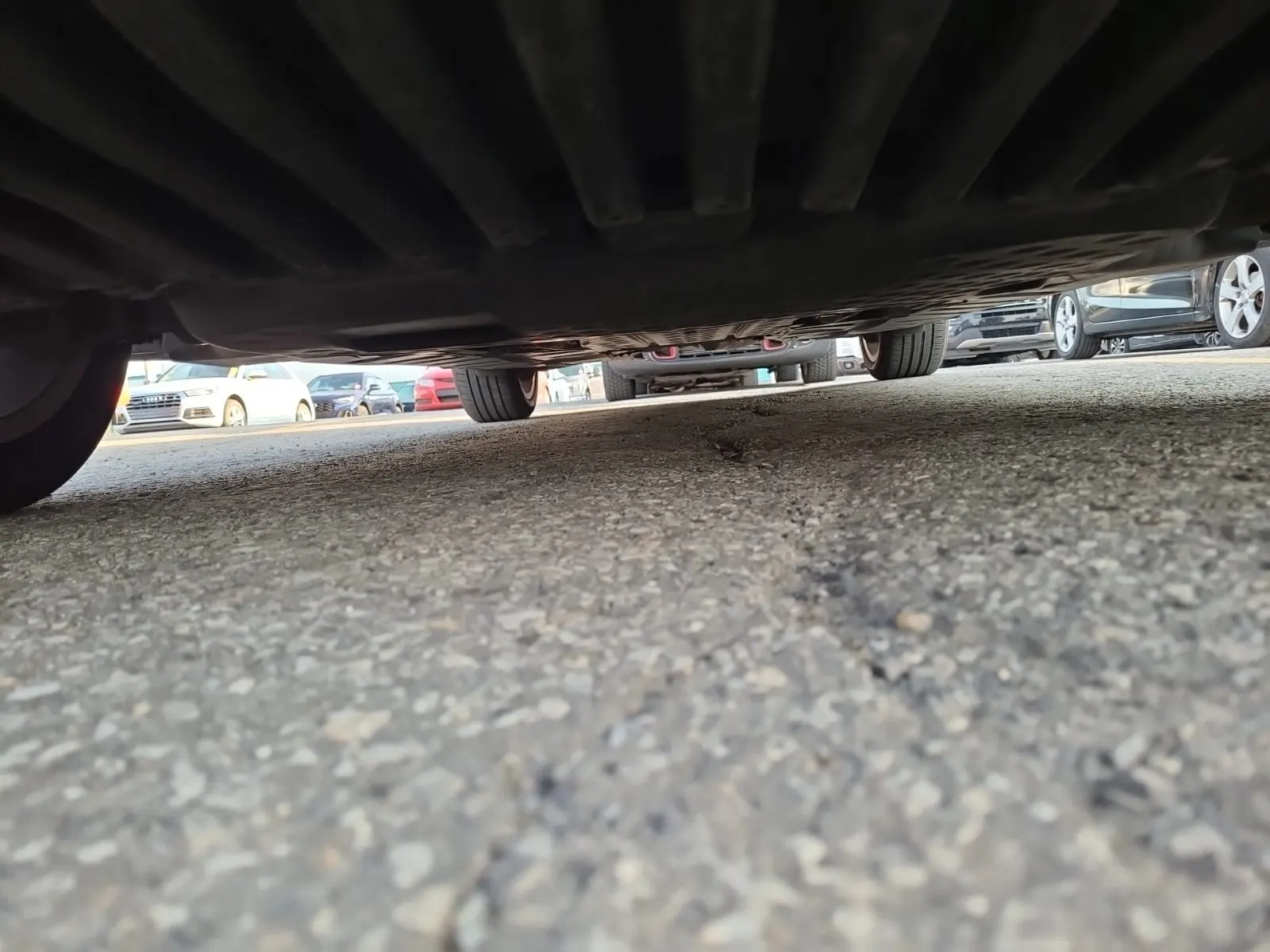 Undercarriage - Front Photo