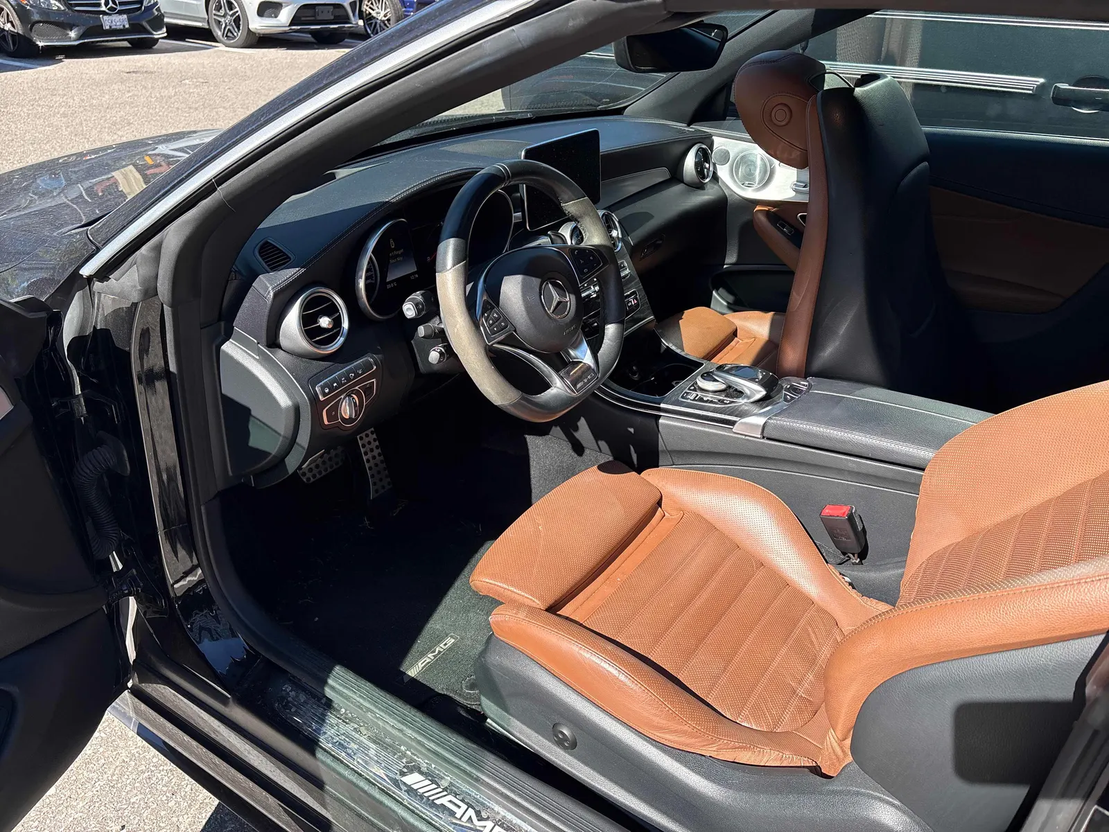 Interior driver side
