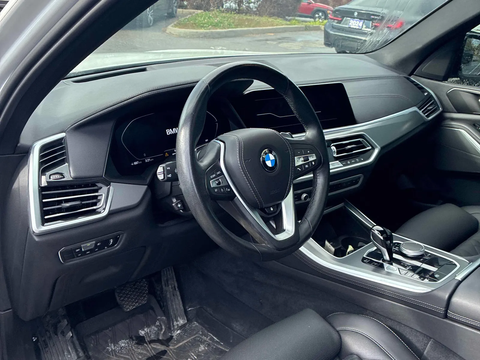 Interior driver side