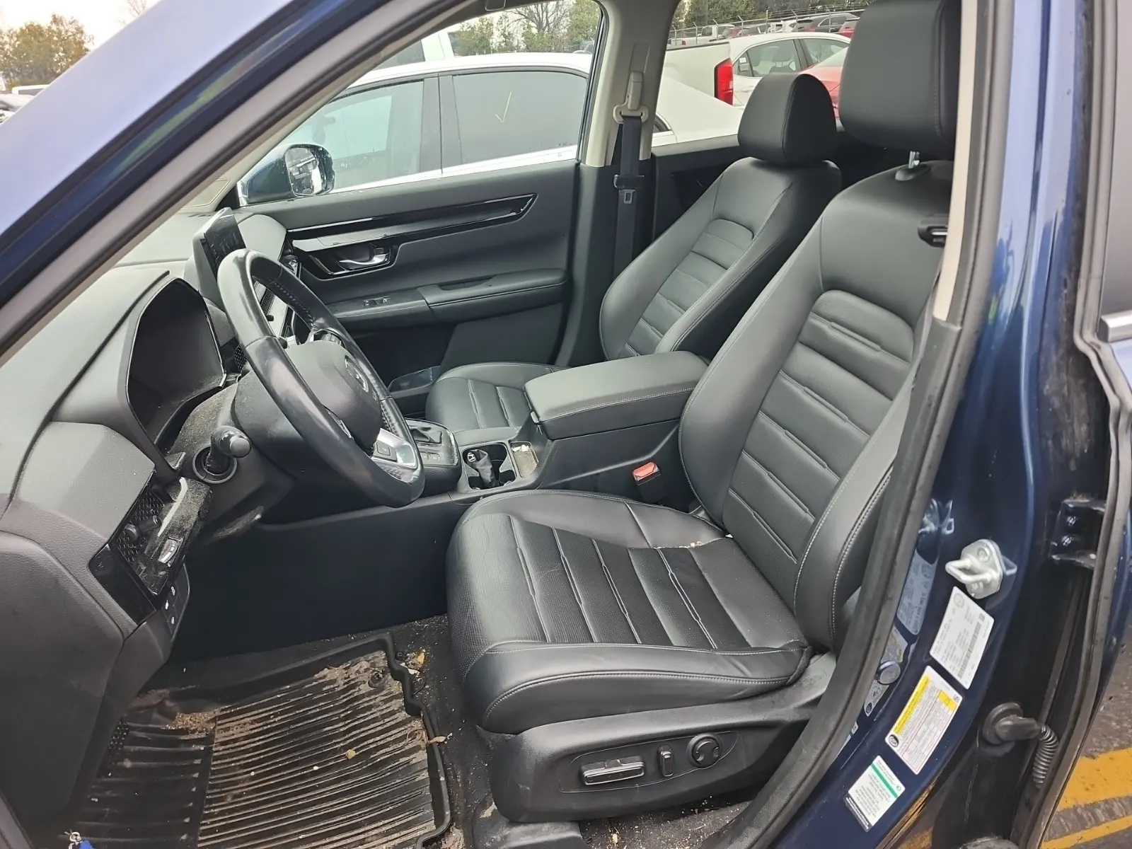 Front Interior Photo