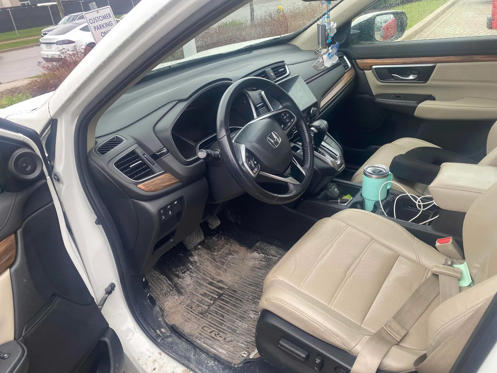 Interior driver side