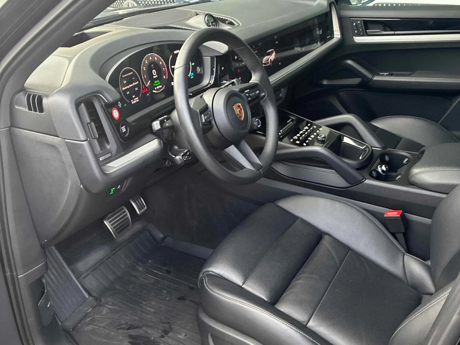 Interior driver side