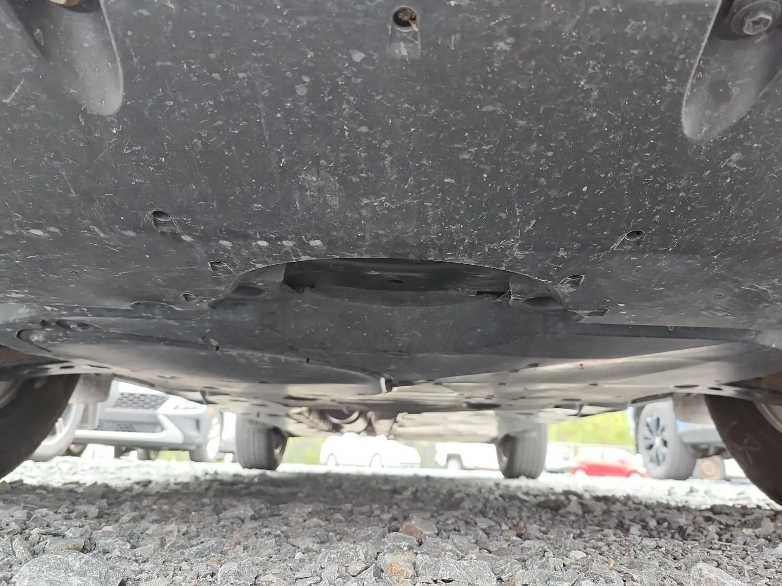 Undercarriage - Front Photo