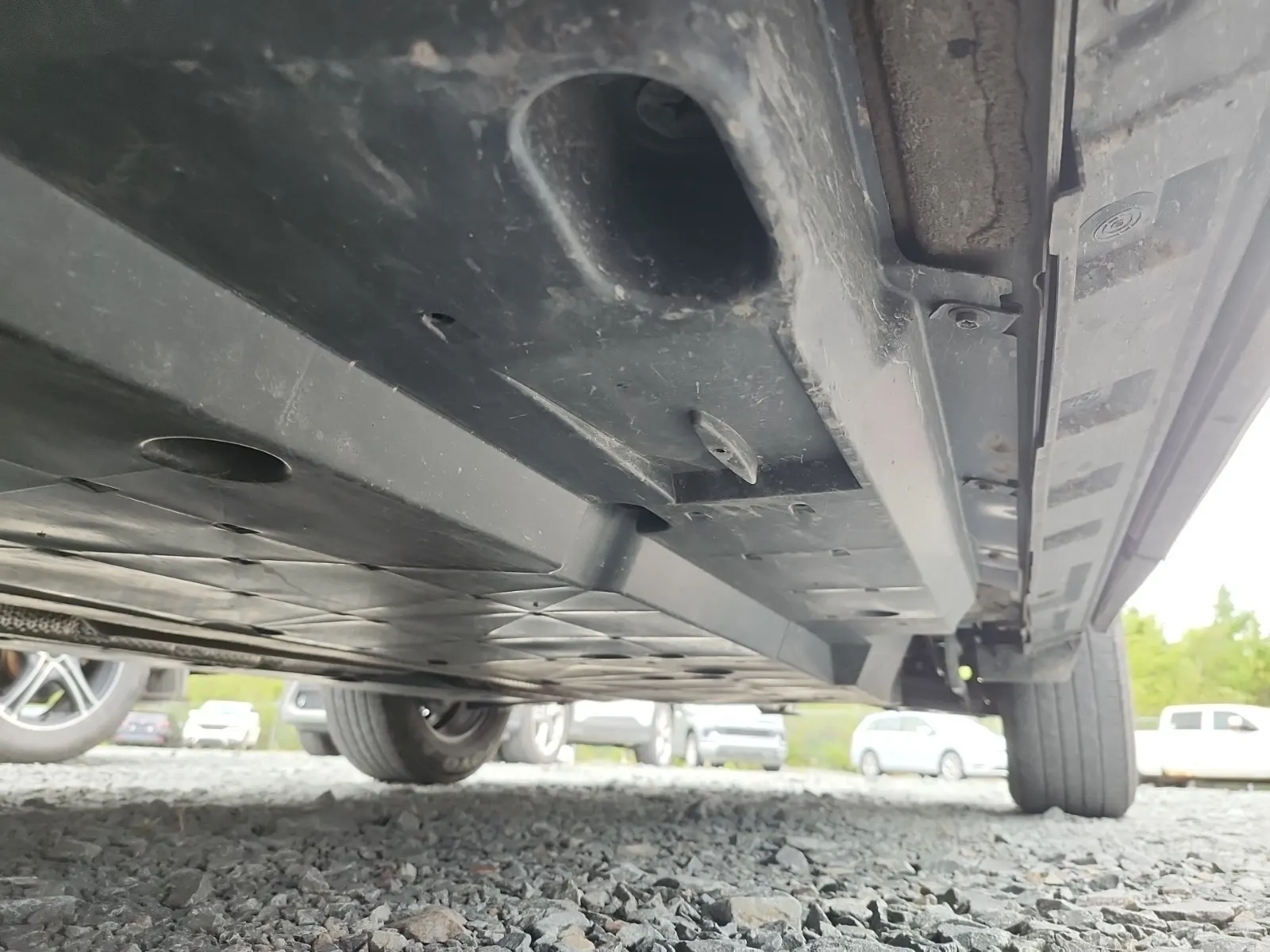 Undercarriage - Driver Photo