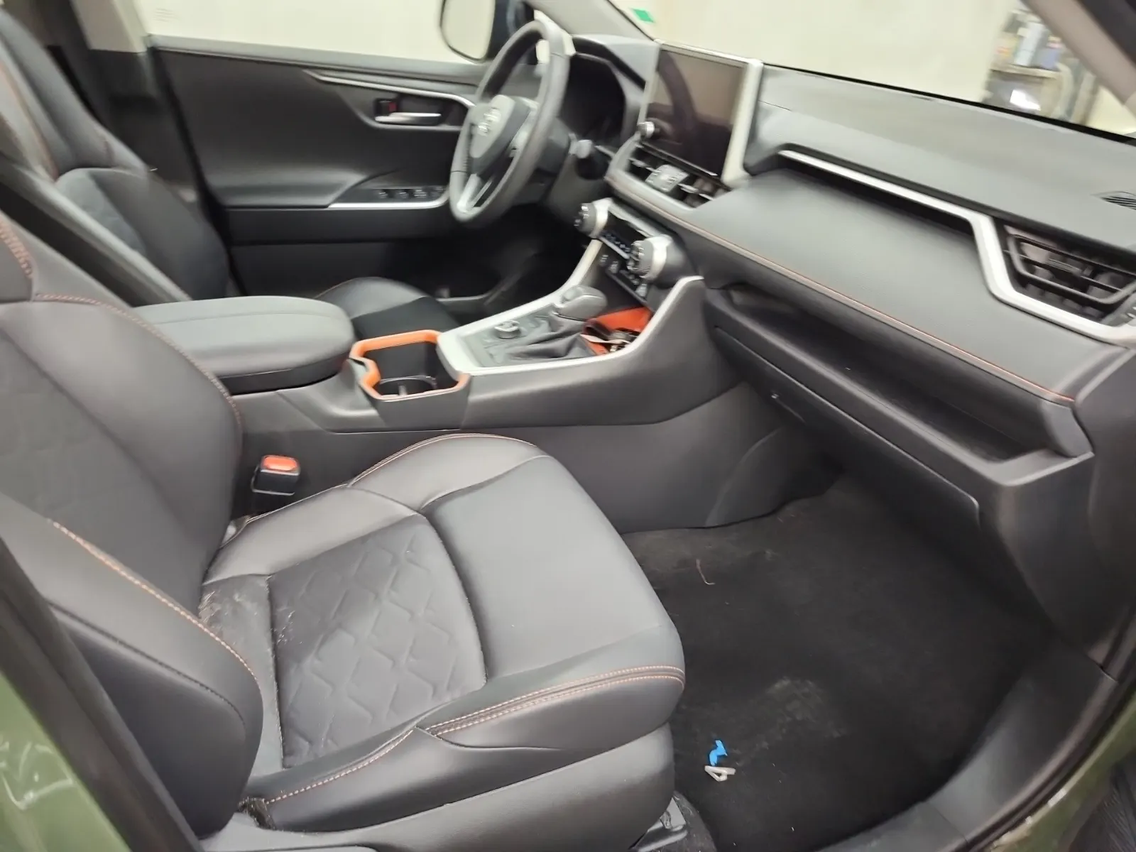 Right Side Interior Photo