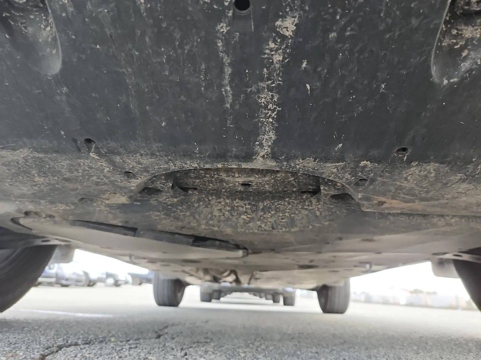 Undercarriage - Front Photo