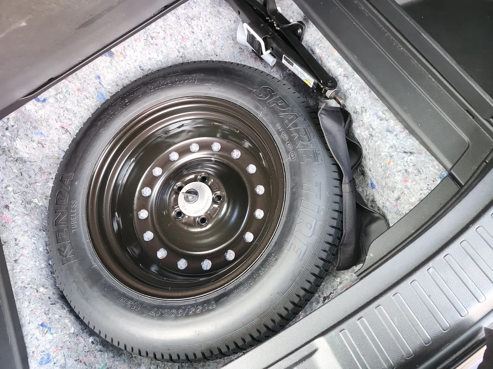 Spare Tire & Wheel Photo